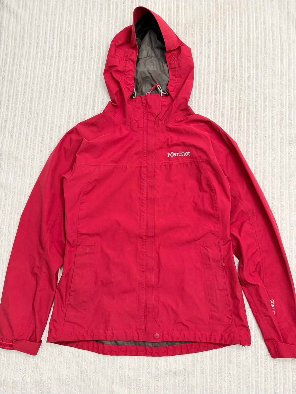 Marmot women’s Goretex Waterproof Jacket | M